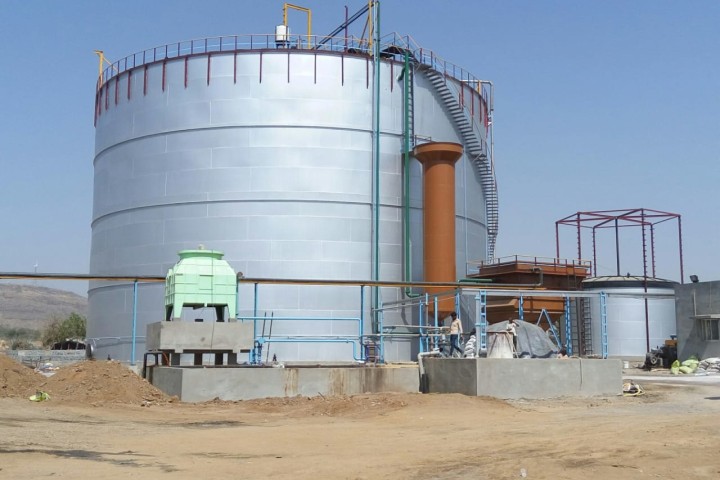 Large Pressure Tanks